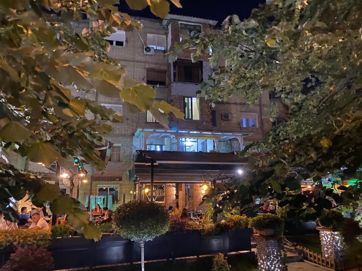 Veranda Tirana
